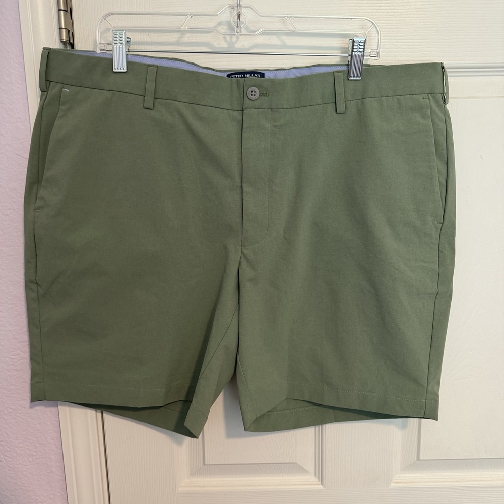 Peter Millar Crown Crafted Golf Shorts Men's 40 Green Performance 7.5" Active